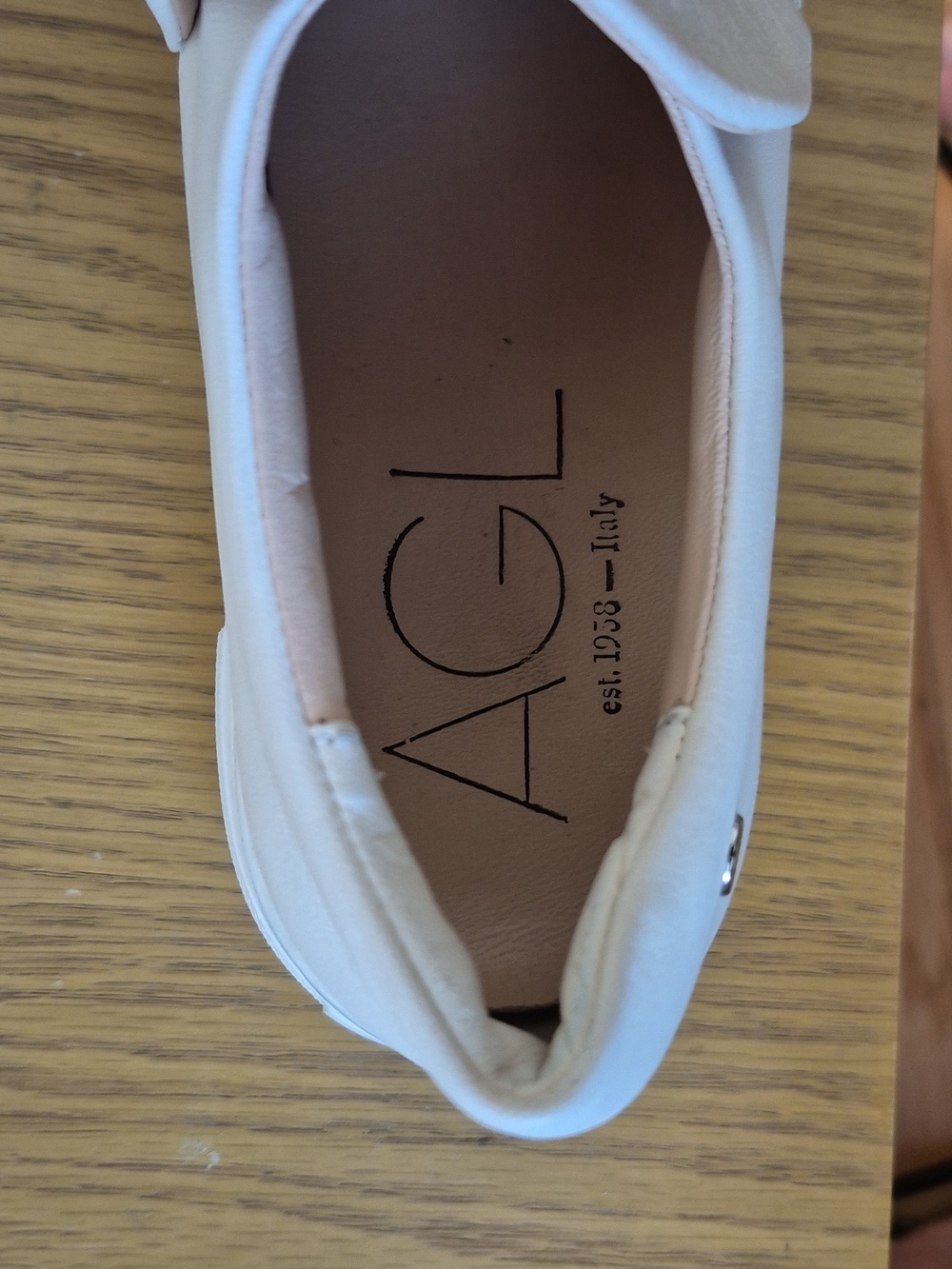 AGL Marie Slip- On White Sneakers Great Condition - Picture 3 of 15
